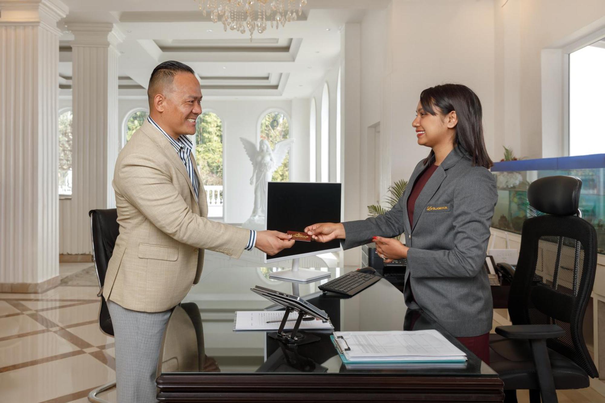 Le Glamour Resort & Wellness Spa Pokhara Luaran gambar
