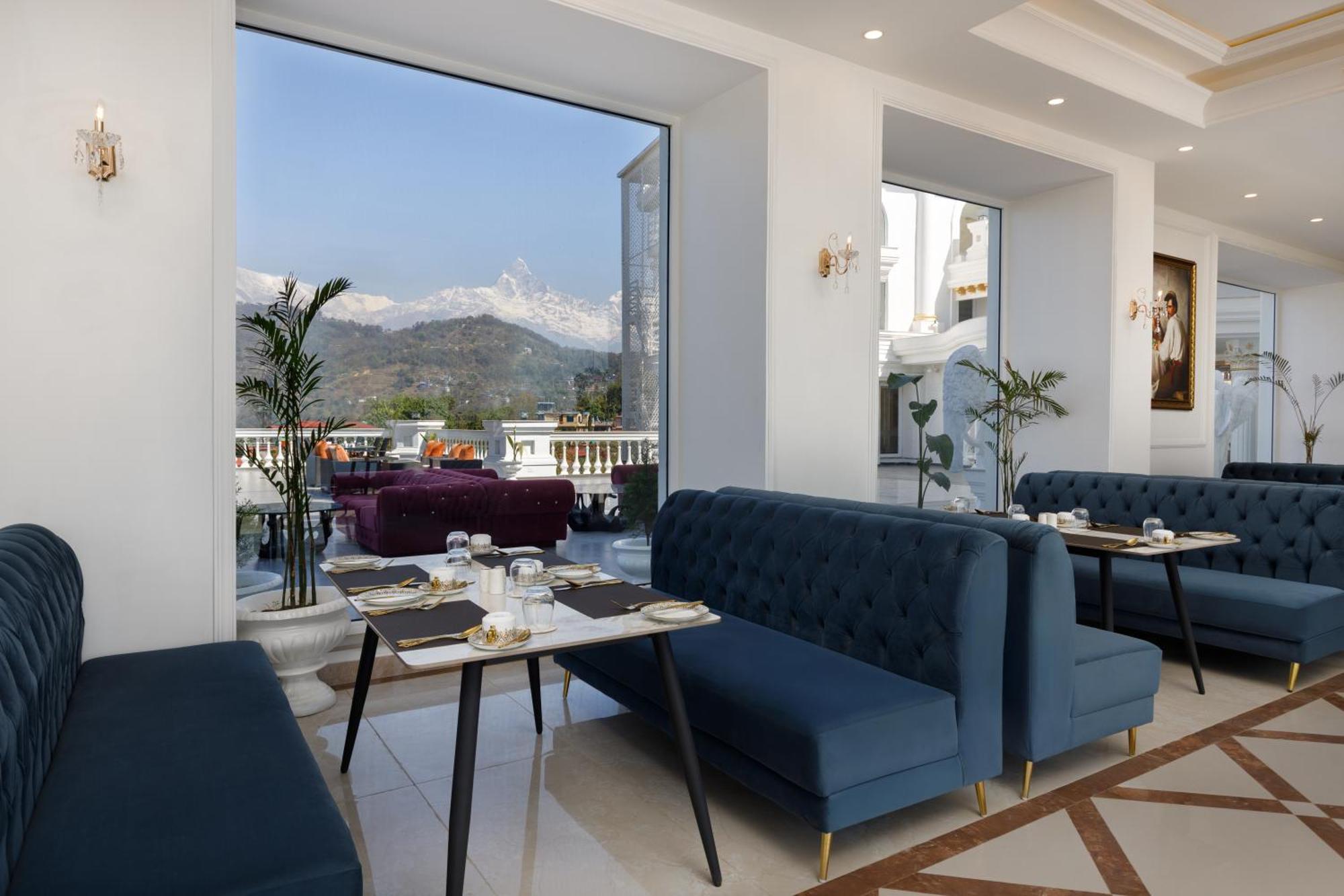 Le Glamour Resort & Wellness Spa Pokhara Luaran gambar